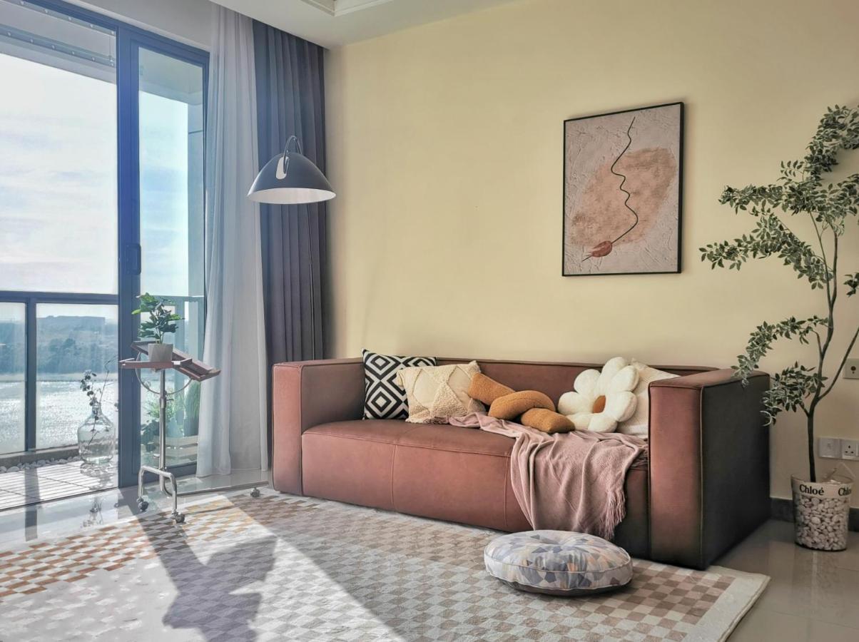 Yussy 2 Bedroom Sea View Condo At R&F Princess Cove Johor Bahru Bagian luar foto