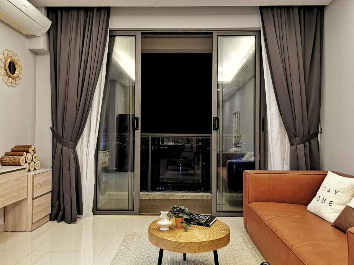 Yussy 2 Bedroom Sea View Condo At R&F Princess Cove Johor Bahru Bagian luar foto