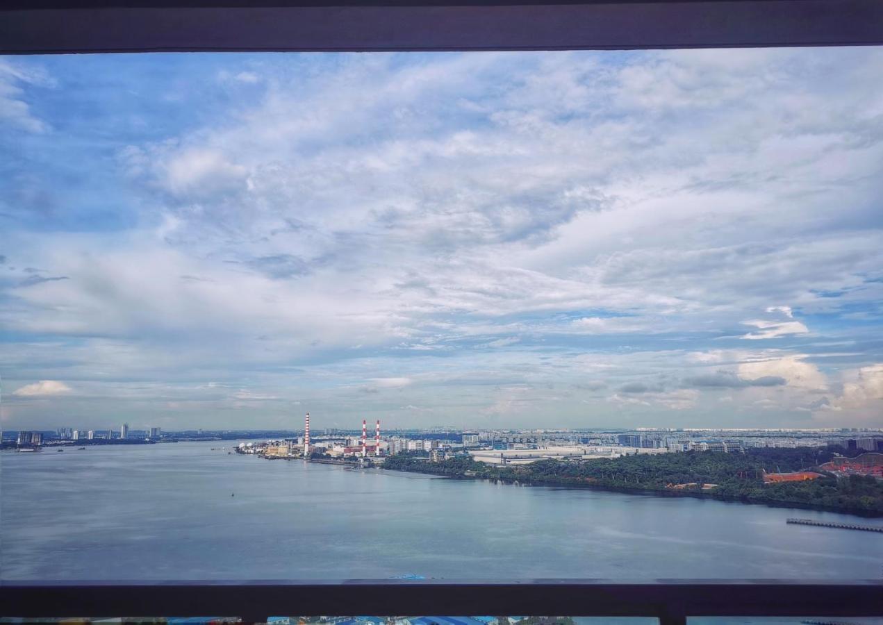 Yussy 2 Bedroom Sea View Condo At R&F Princess Cove Johor Bahru Bagian luar foto